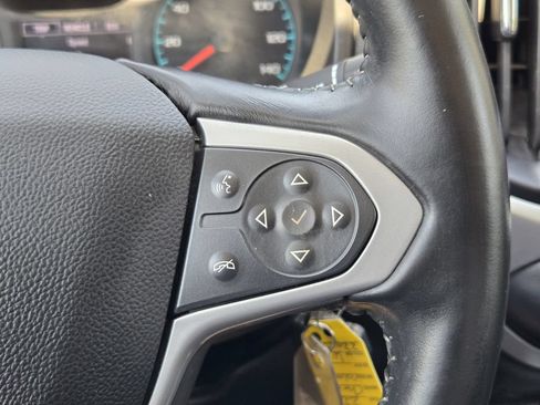 Used 2022 Chevrolet Colorado LT w/ Fleet Safety Package RWD image 29