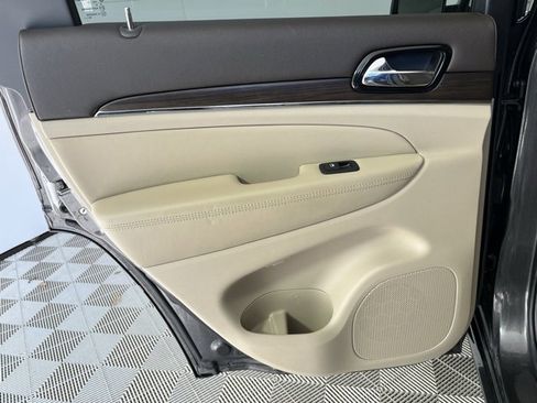 Used 2021 Jeep Grand Cherokee Overland image 20