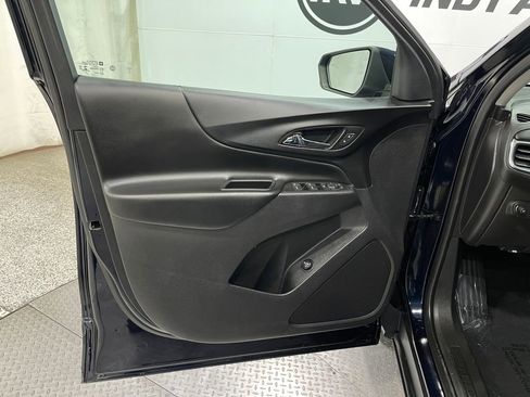 Used 2020 Chevrolet Equinox LT image 13