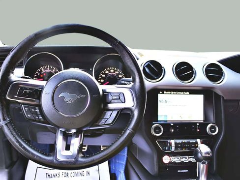 Used 2016 Ford Mustang GT Premium image 10