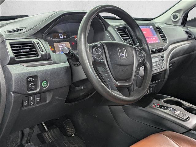 Used 2021 Honda Ridgeline Sport image 2