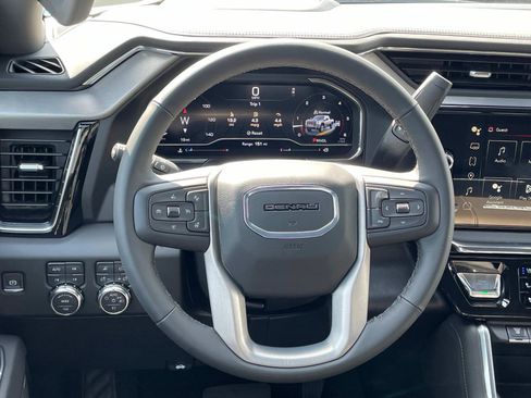 New 2025 GMC Sierra 2500 Denali w/ Denali Reserve Package image 10