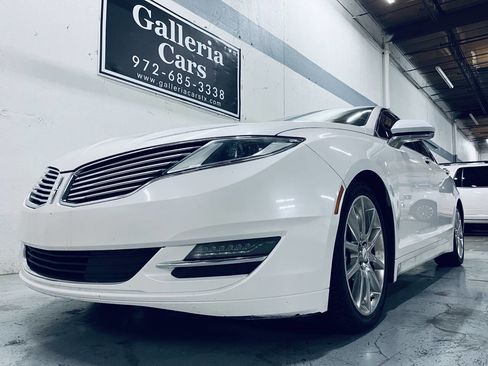 Used 2016 Lincoln MKZ Hybrid w/ Equipment Group 600A Reserve image 2