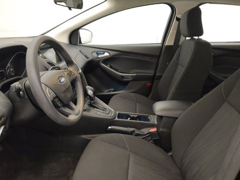 Used 2017 Ford Focus SEL image 17