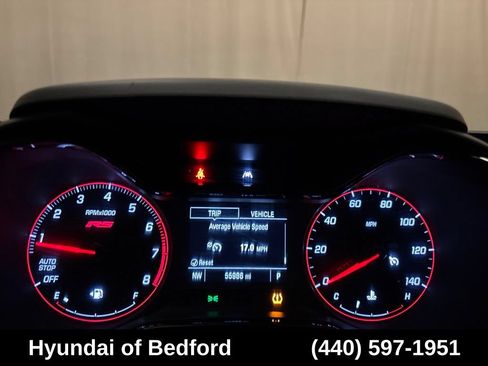 Used 2025 Chevrolet Trax RS w/ Sunroof Package FWD image 13