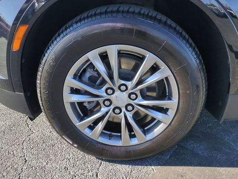 Used 2023 Cadillac XT5 Premium Luxury image 10