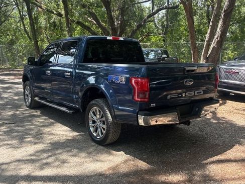 Used 2017 Ford F150 Lariat w/ Equipment Group 502A Luxury AWD/4WD image 4