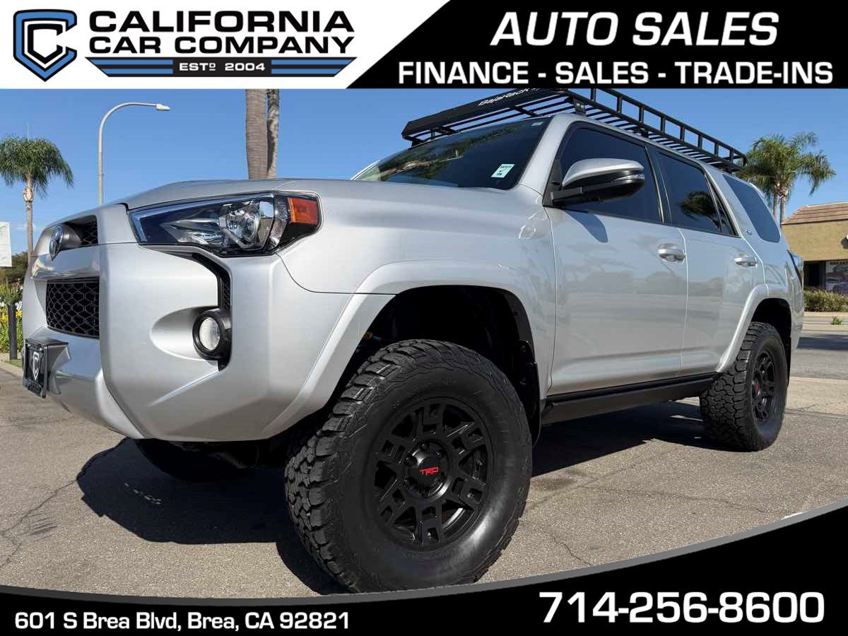 Used 2019 Toyota 4Runner SR5 Premium w/ Convenience Package AWD/4WD image 1