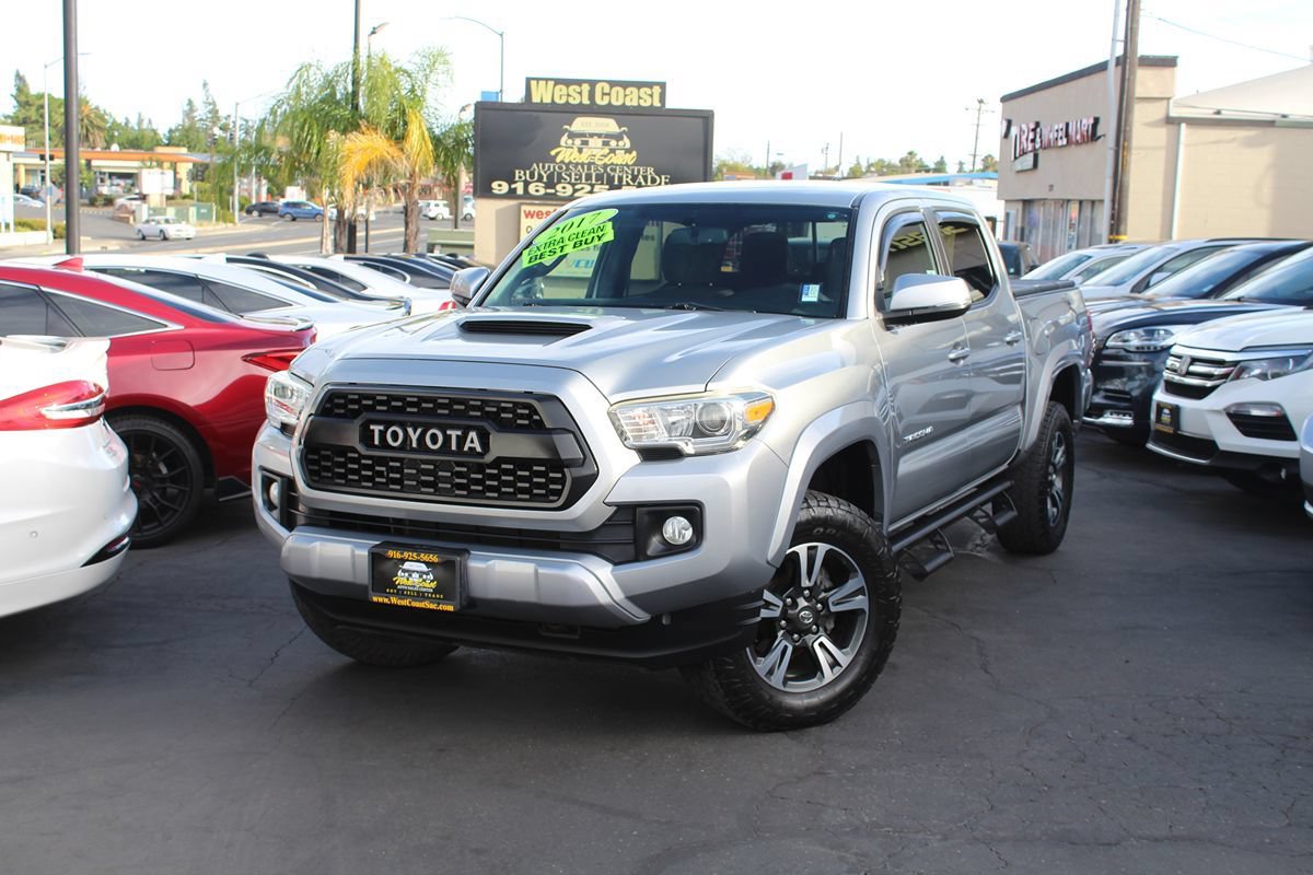 Used 2017 Toyota Tacoma TRD Sport RWD image 36