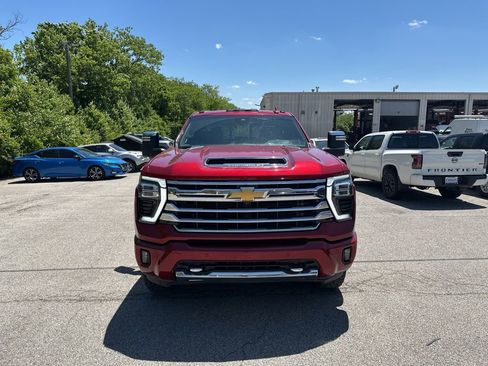 Used 2024 Chevrolet Silverado 3500 High Country w/ Z71 Off-Road Package AWD/4WD image 3