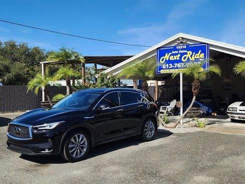 Used 2021 INFINITI QX50 Luxe image 1