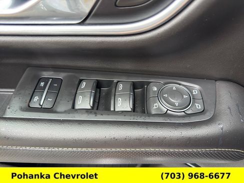 Used 2021 Chevrolet Tahoe Premier w/ Premium Package AWD/4WD image 19