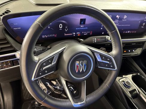 Certified 2024 Buick Envision Preferred AWD/4WD image 27