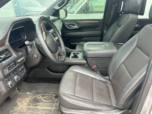 Used 2023 Chevrolet Suburban High Country AWD/4WD image 7