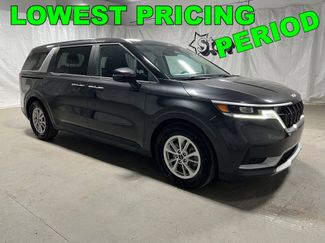 Used 2023 Kia Carnival LX video 1