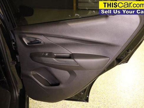 Used 2022 Chevrolet Bolt LT w/ Infotainment Package image 28