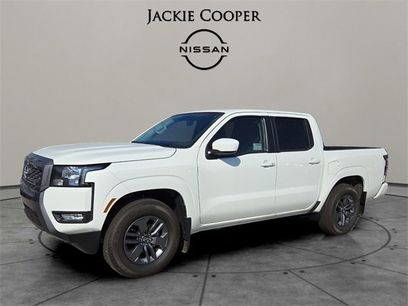 New 2025 Nissan Frontier SV w/ SV Convenience Package