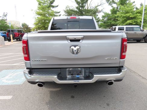 Used 2020 RAM 1500 Laramie AWD/4WD image 6