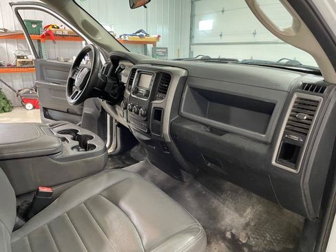 Used 2015 RAM 1500 Tradesman AWD/4WD image 21
