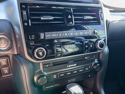 Used 2023 Lexus GX 460 Luxury image 16