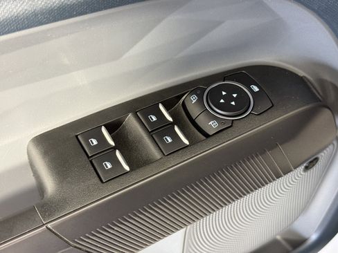 Used 2024 Ford Maverick Lariat w/ Black Appearance Package image 16