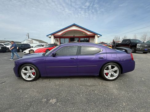 Used 2007 Dodge Charger SRT8 w/ SRT Option Group III RWD image 2