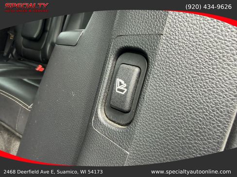 Used 2016 Ford Explorer Limited w/ Equipment Group 301A AWD/4WD image 30