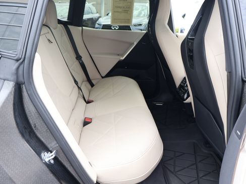 Used 2025 BMW iX xDrive50 w/ Convenience Package AWD/4WD image 23