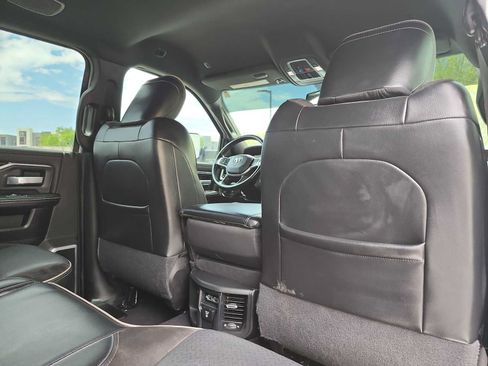 Used 2020 RAM 2500 Laramie AWD/4WD image 16