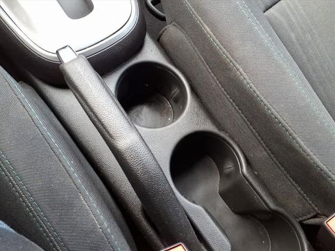 Used 2016 Chevrolet Trax LT image 28