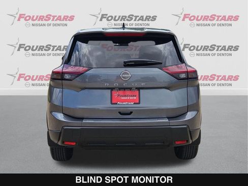 New 2026 Nissan Rogue SV FWD image 5