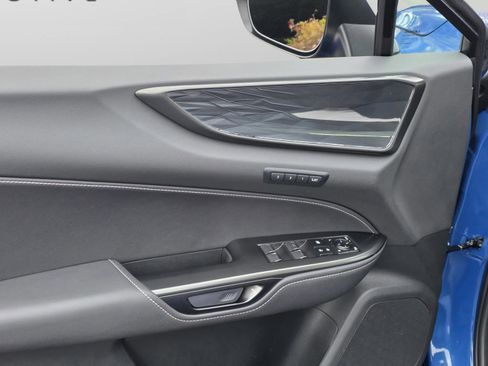 Certified 2025 Lexus NX 250 FWD w/ Premium Package image 27