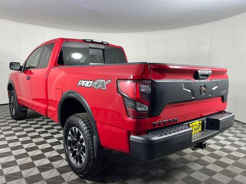 Used 2020 Nissan Titan PRO-4X w/ Pro-4x Convenience Package image 8