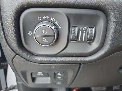New 2026 RAM 1500 Laramie w/ Night Edition AWD/4WD image 26