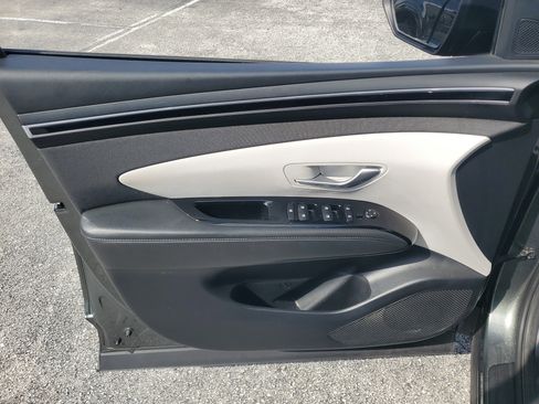 Used 2022 Hyundai Tucson SEL w/ Convenience Package image 10