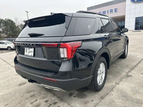 New 2026 Ford Explorer Active w/ Active Comfort Package image 7