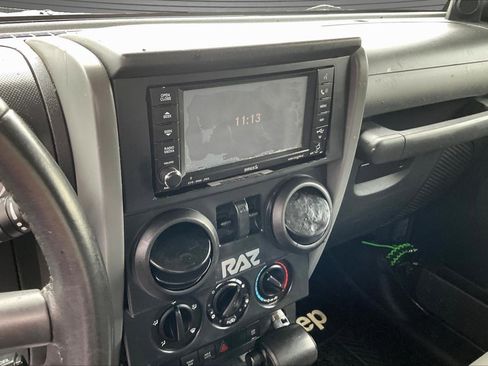 Used 2008 Jeep Wrangler Rubicon w/ PWR Convenience Group image 9