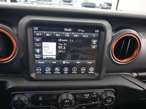 Used 2022 Jeep Gladiator Mojave w/ LED Lighting Group image 21