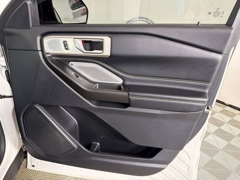 Used 2020 Ford Explorer ST w/ ST Street Pack image 16