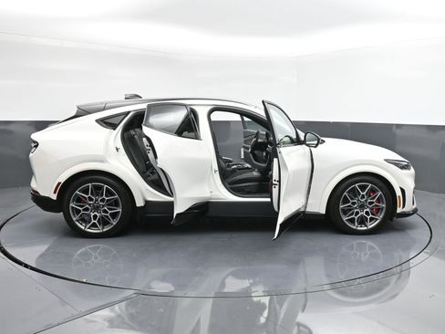 Used 2025 Ford Mustang Mach-E GT image 44