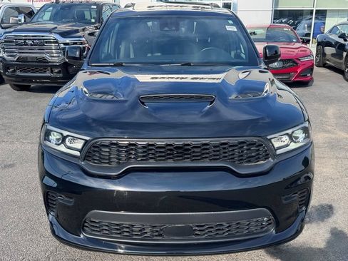Used 2024 Dodge Durango GT AWD/4WD image 2