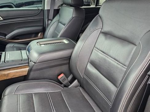 Used 2018 GMC Yukon Denali w/ Denali Ultimate Package image 16
