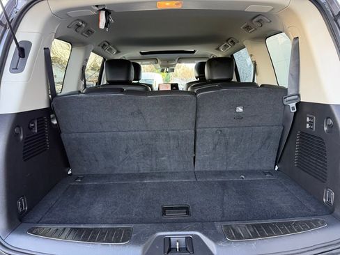 Used 2024 INFINITI QX80 Luxe image 10