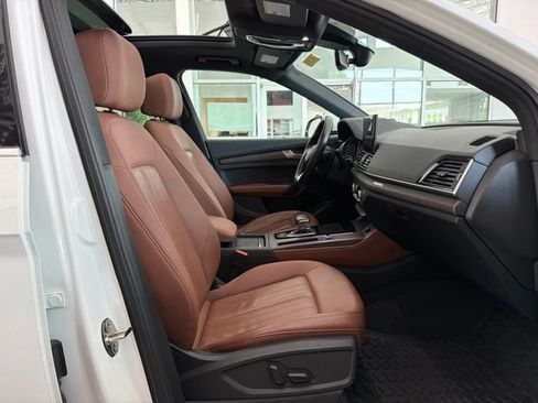 Used 2021 Audi Q5 2.0T Premium Plus AWD/4WD image 14