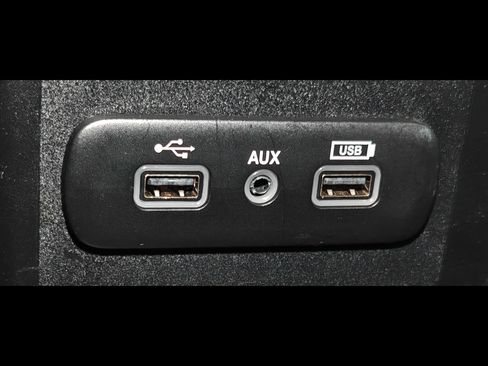Used 2018 RAM 1500 Express w/ Express Value Package AWD/4WD image 36