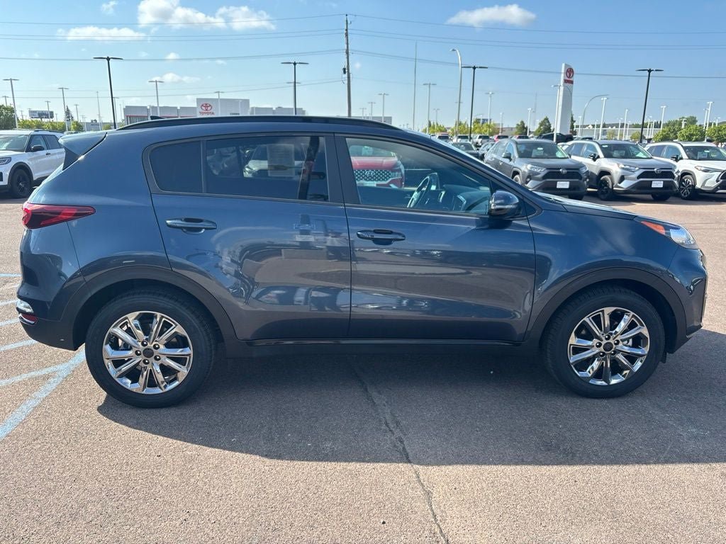 Used 2022 Kia Sportage Nightfall Edition w/ Nighfall AWD Premium Package image 4