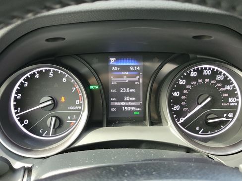 Used 2024 Toyota Camry SE w/ Convenience Package FWD image 30
