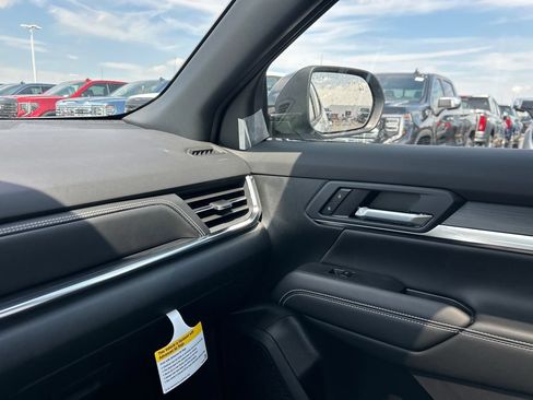 New 2026 GMC Terrain Elevation w/ Elevation Premium Package AWD/4WD image 27