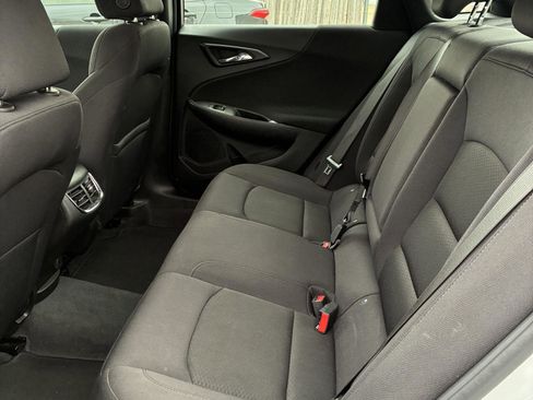 Used 2024 Chevrolet Malibu LT image 8