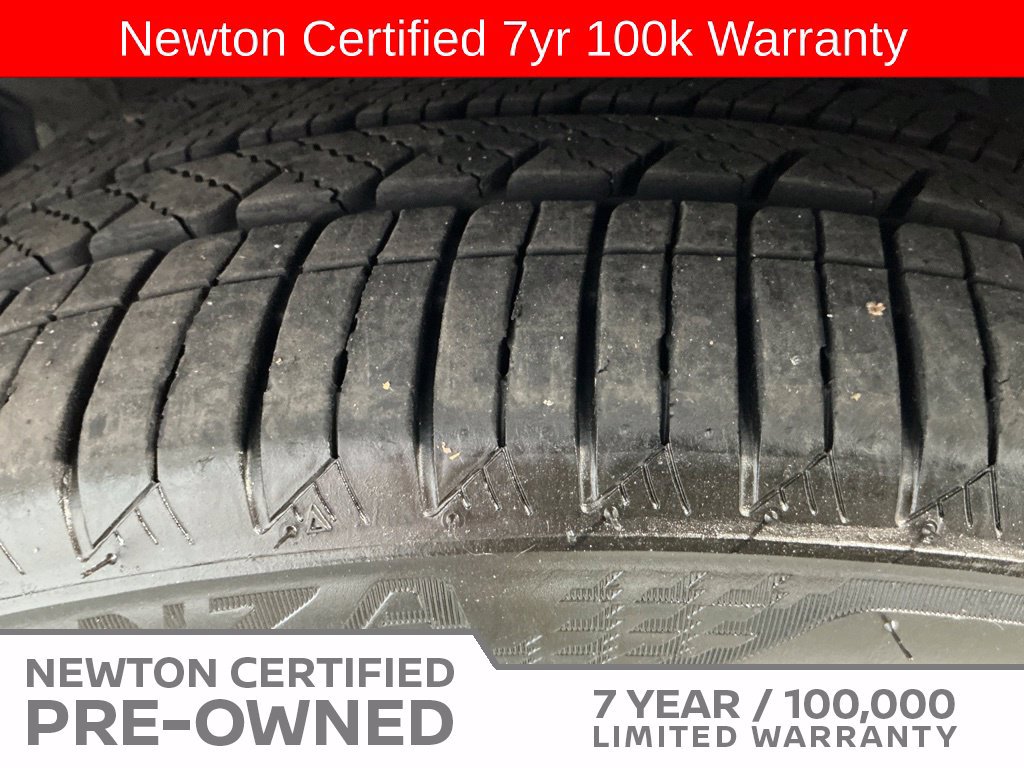 Used 2025 Nissan Altima 2.5 SR FWD image 44